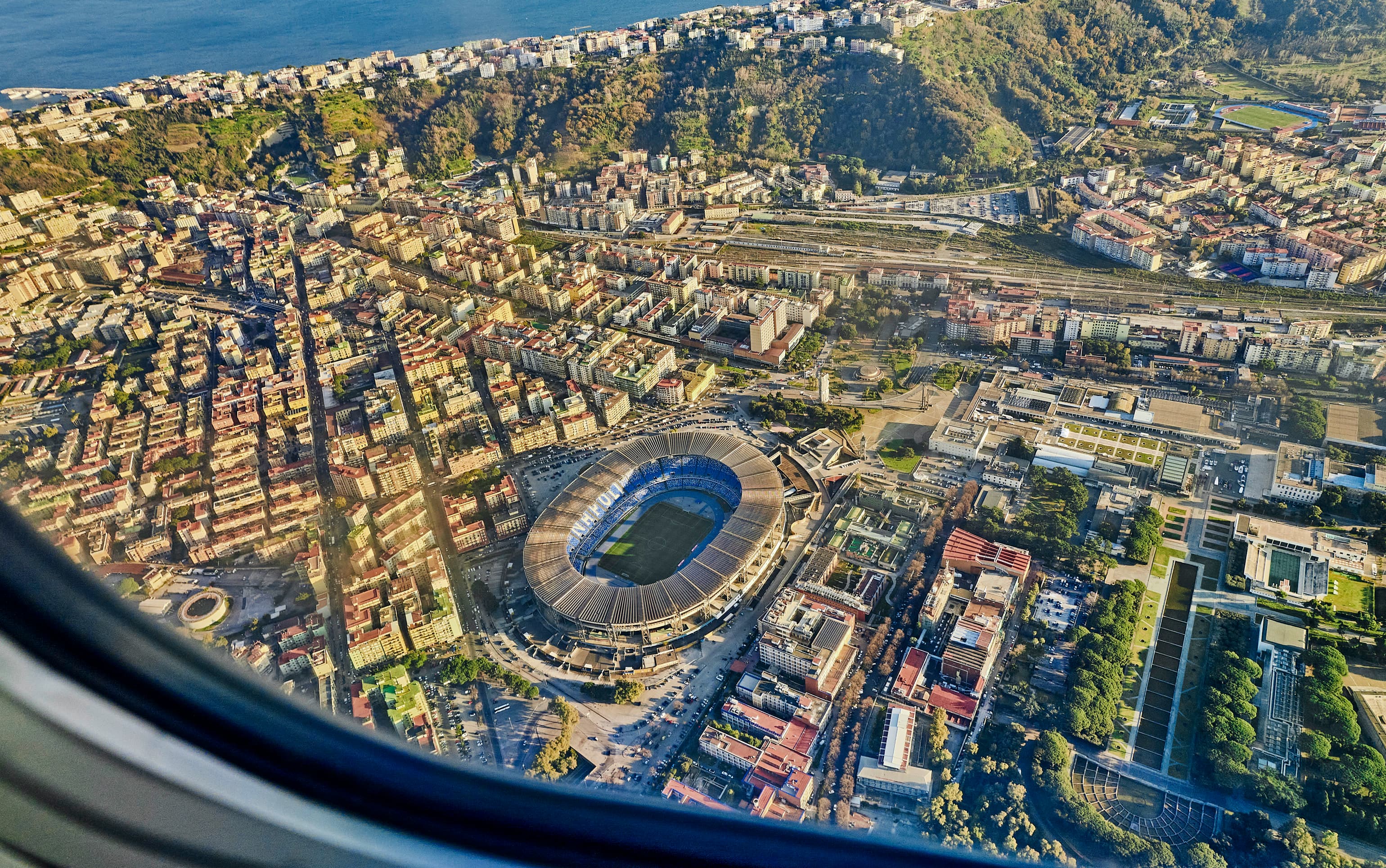 Stadio Diego Armando Maradona fra et fly