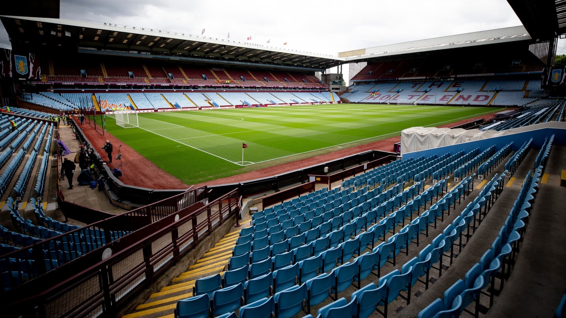 Aston Villa – Villa Park
