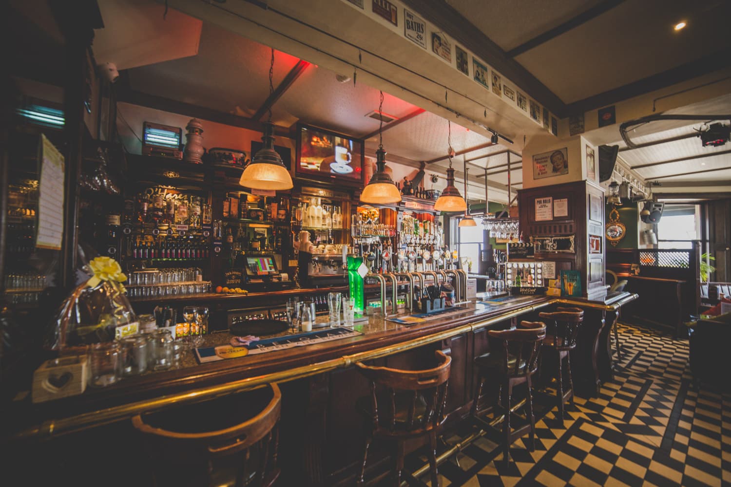 Pubar, pints och gästfrihet