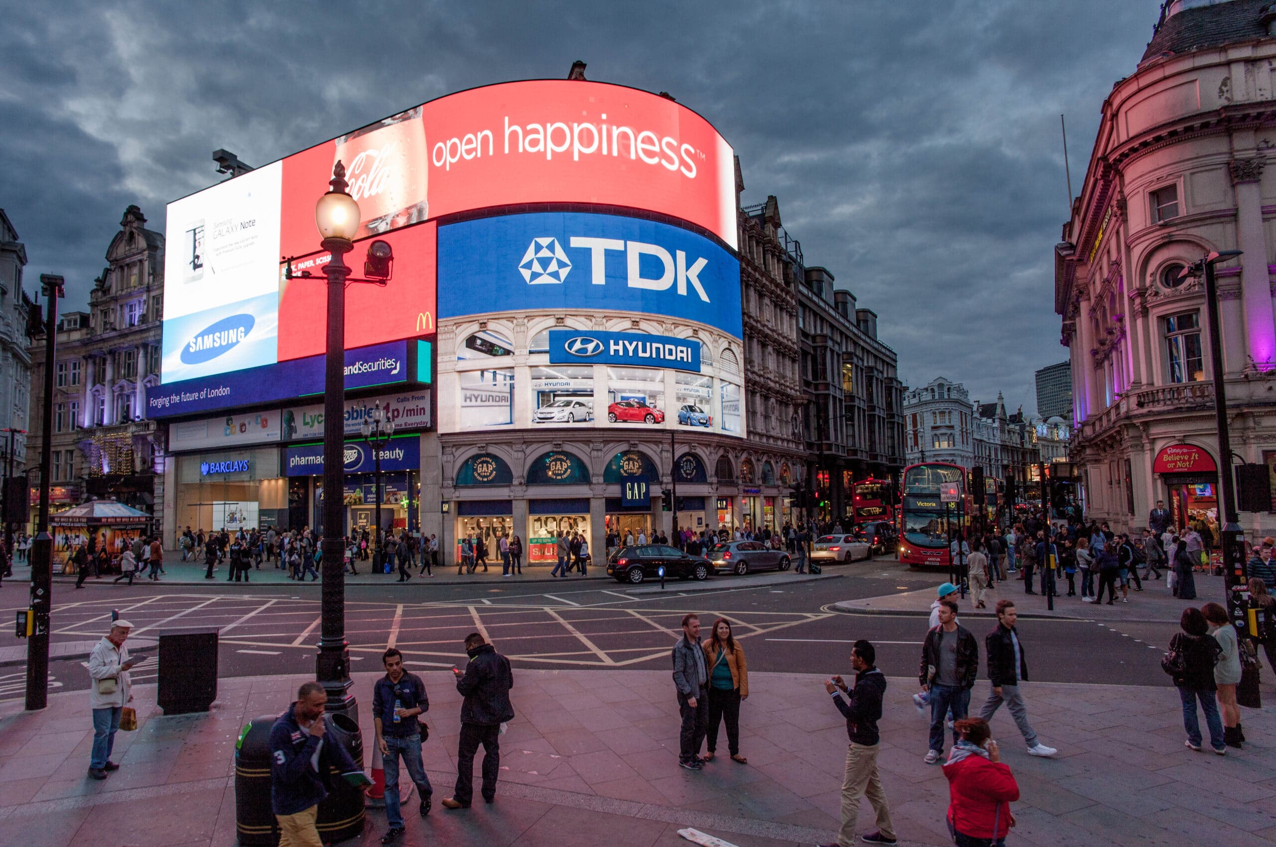 Piccadilly Circus1